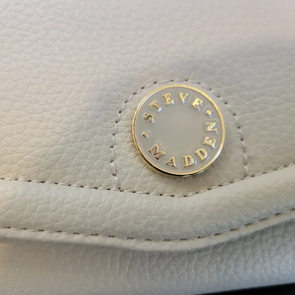 Steve Madden Cream Women's Wallet - Picture 2 of 7